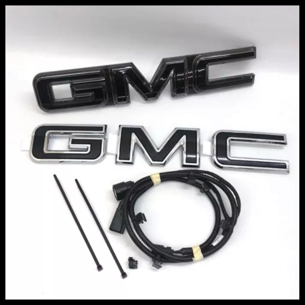 2023 SIERRA 3500 - GMC ILLUMINATED  FRONT GRILLE  MULTIPRO TAILGATE  SET